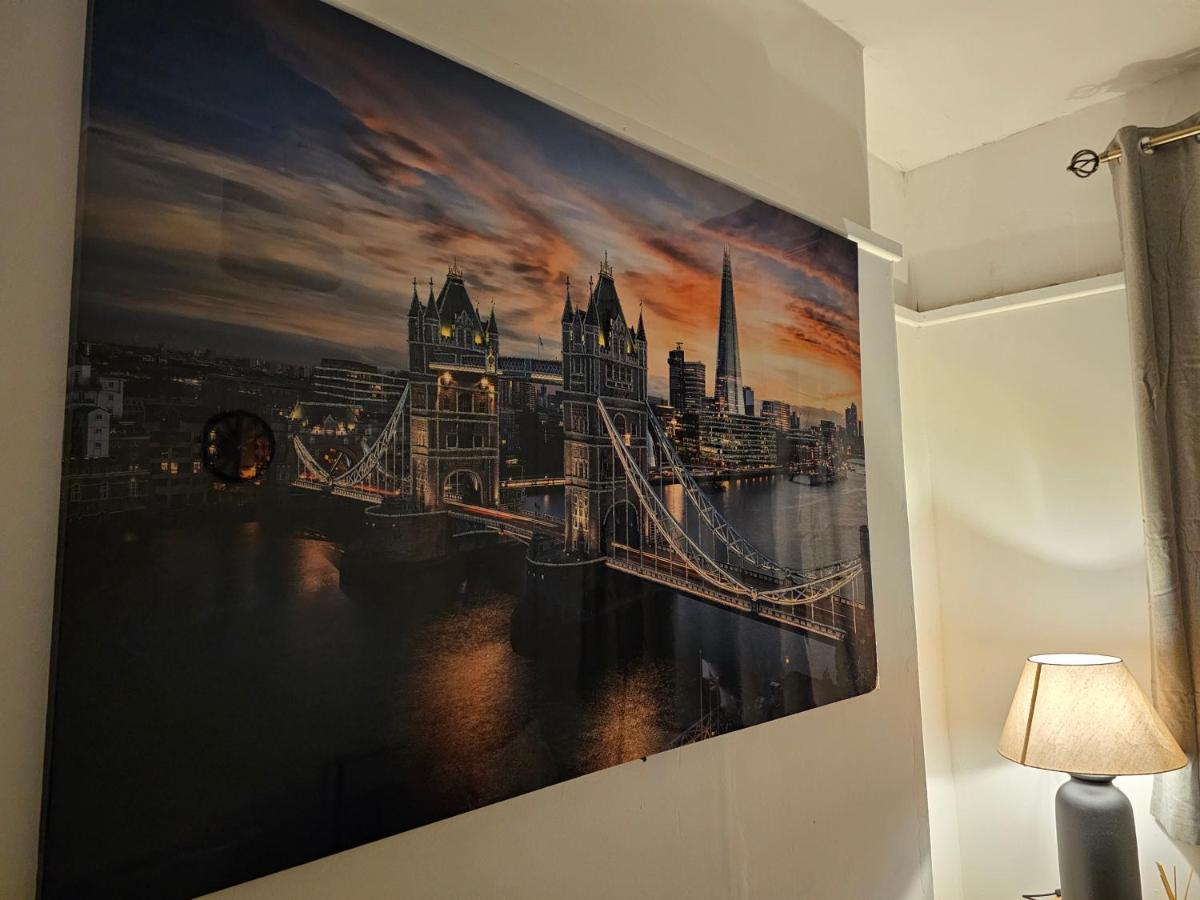 Skyline Queen'S Suites 203 Swansea Eksteriør bilde